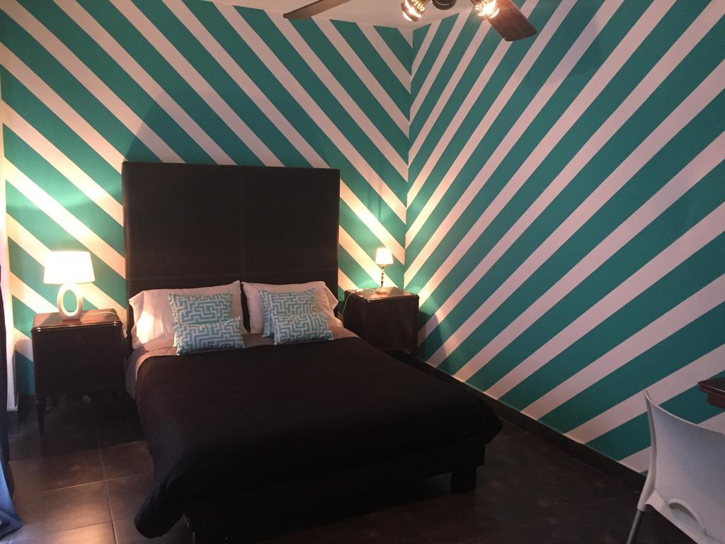 Defensa 821 Bed And Breakfast 부에노스아이레스 외부 사진
