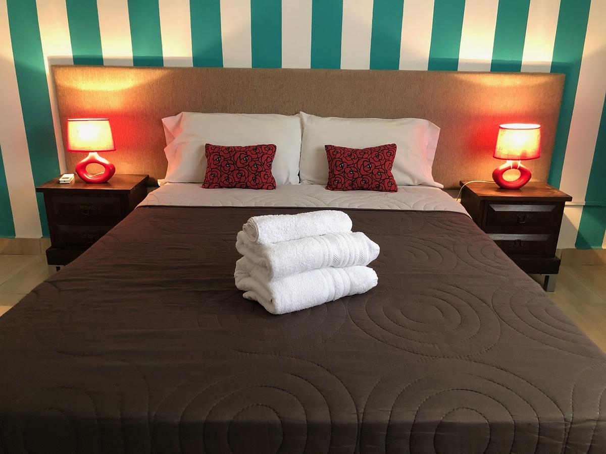 Defensa 821 Bed And Breakfast 부에노스아이레스 외부 사진
