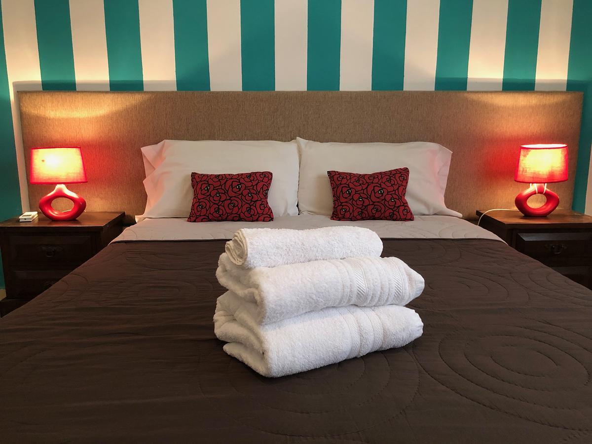 Defensa 821 Bed And Breakfast 부에노스아이레스 외부 사진