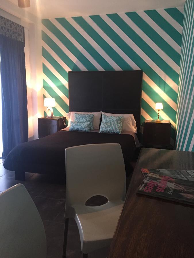 Defensa 821 Bed And Breakfast 부에노스아이레스 외부 사진
